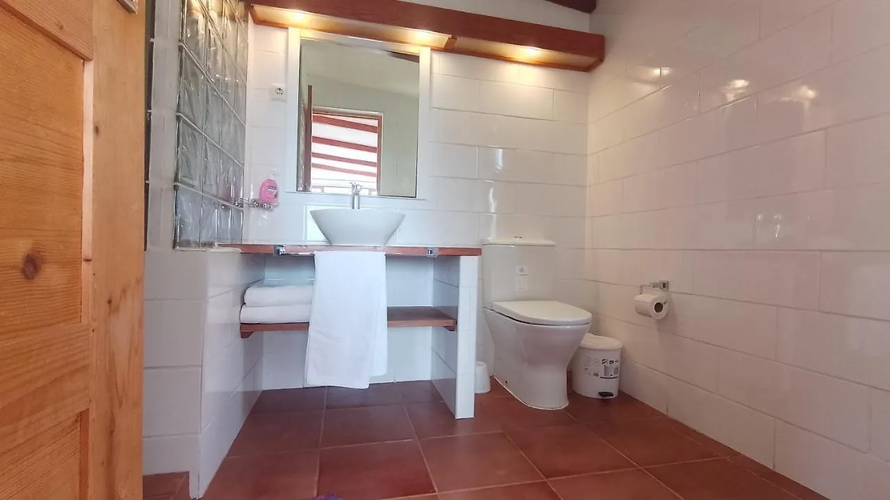 Casa Cavoquinho Bed & Breakfast Paul 3*,  Cape Verde
