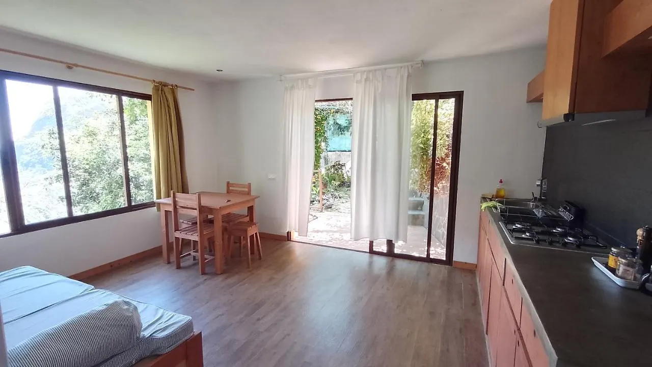 Casa Cavoquinho Acomodação com café da manhã Paul Cabo Verde